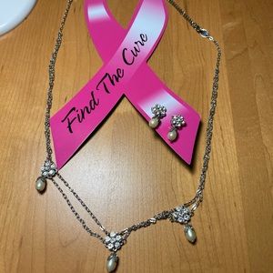 Rhinestone and Beaded Floral Silver Tone Necklace and Earring Set